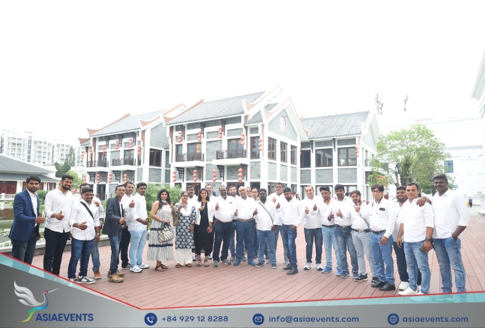 How to guarantee seamless logistics for international guests at corporate events in Vietnam?